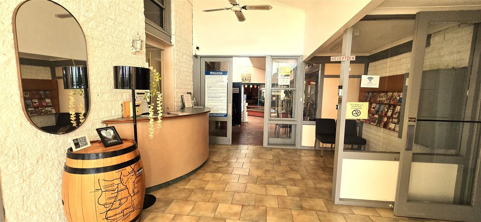 The reception at Hunter Valley Travellers Rest Motel